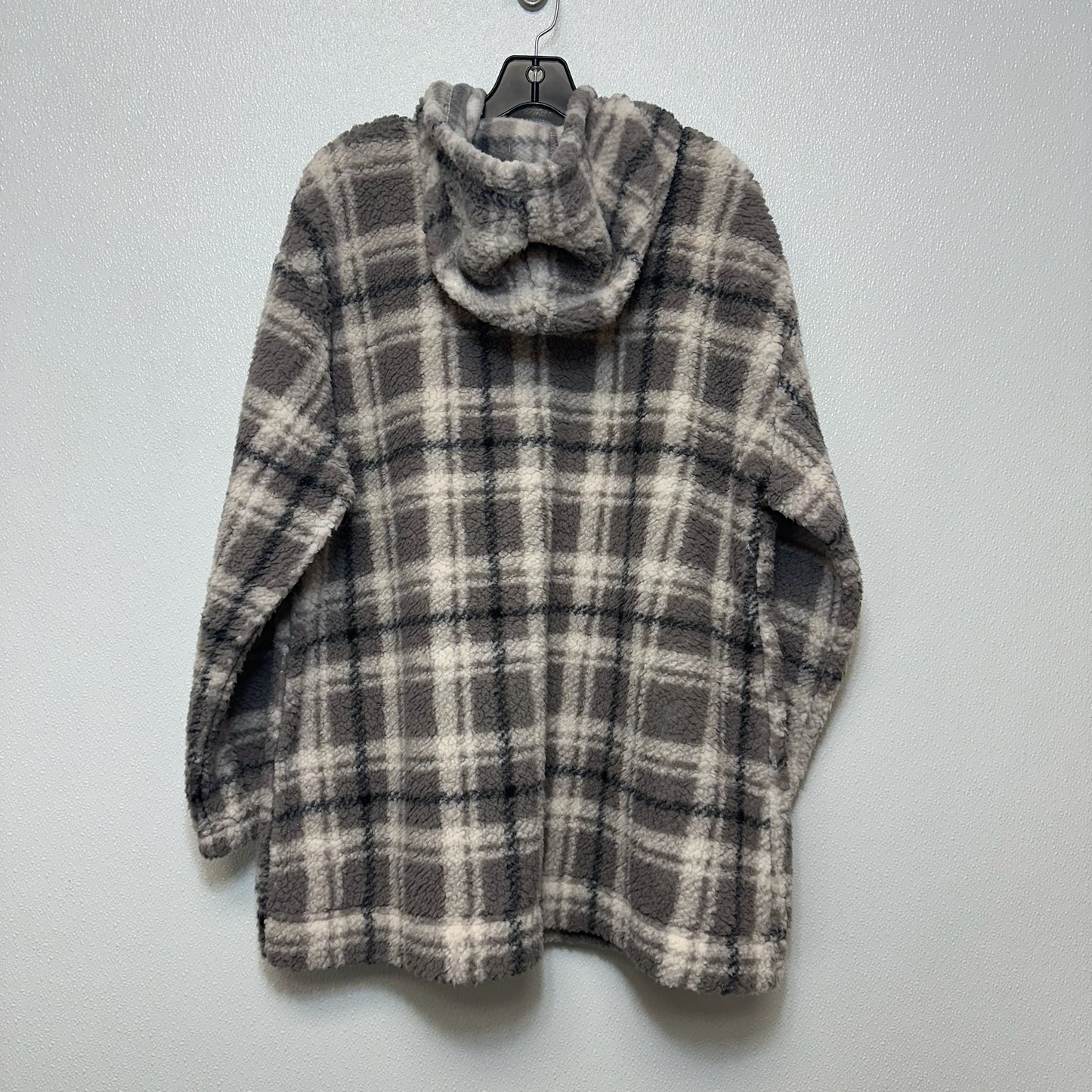 Athletic Fleece By Koolaburra By Ugg In Plaid, Size: Xl