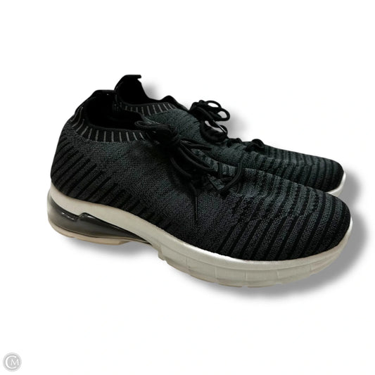 Shoes Sneakers By Clothes Mentor In Black, Size: 8