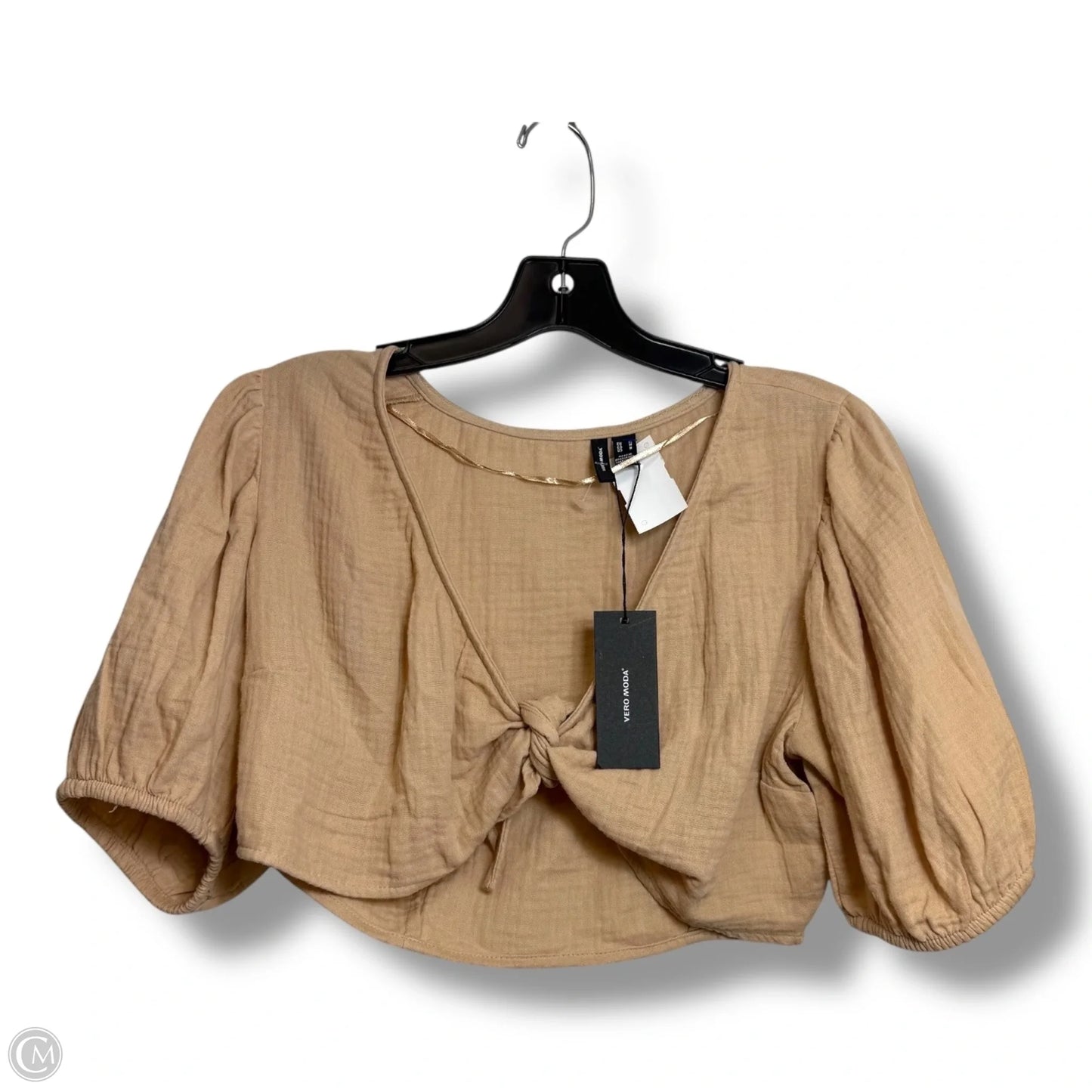 Top Short Sleeve By Vero Moda In Tan, Size: M