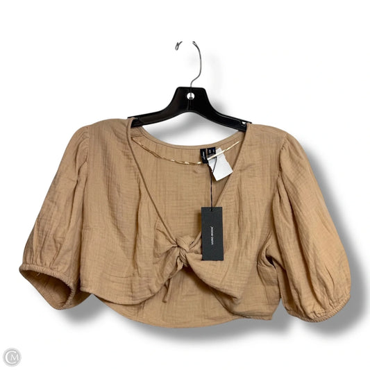Top Short Sleeve By Vero Moda In Tan, Size: M