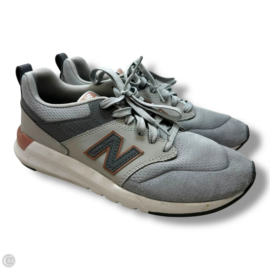 Shoes Sneakers By New Balance In Grey, Size: 8