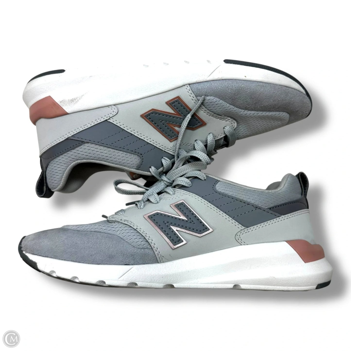 Shoes Sneakers By New Balance In Grey, Size: 8