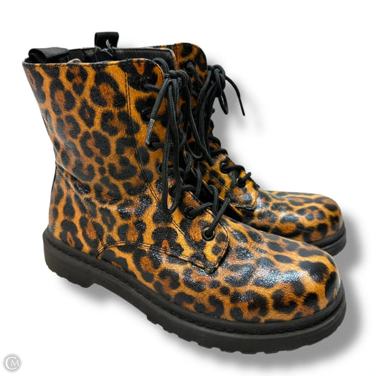 Boots Combat By Torrid In Animal Print, Size: 9.5