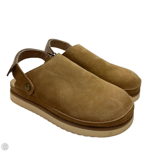 Shoes Flats By Clothes Mentor In Brown, Size: 9