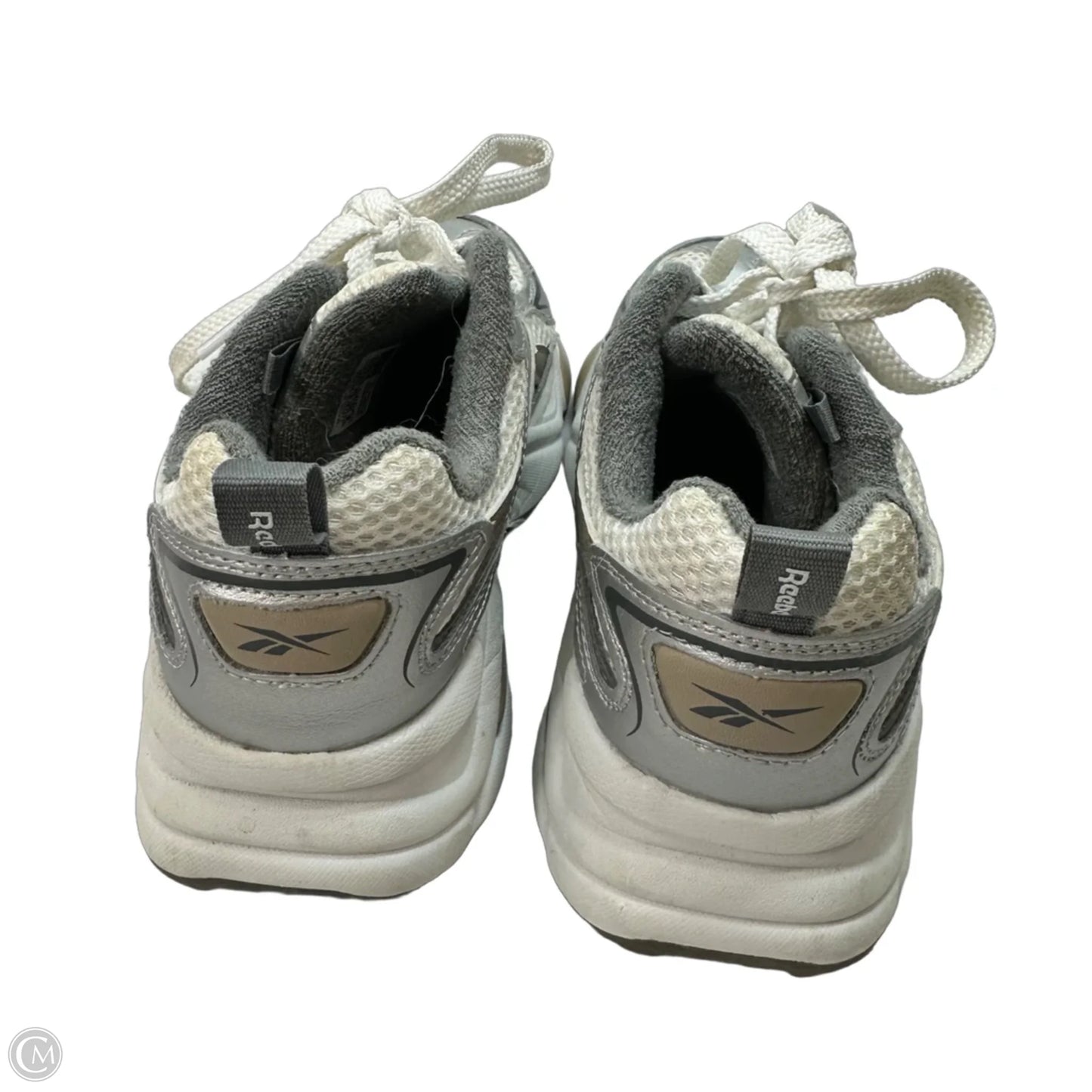 Shoes Sneakers By Reebok In Silver & White, Size: 8