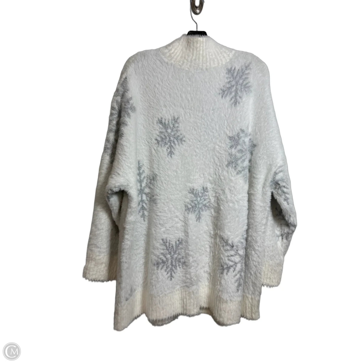 Sweater By Torrid In White, Size: 3x