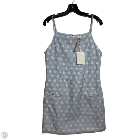Dress Casual Short By Clothes Mentor In Blue & White, Size: L