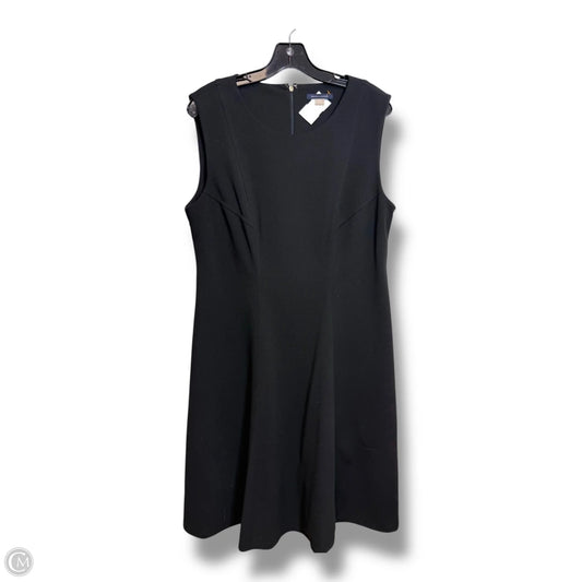 Dress Casual Short By Tommy Hilfiger In Black, Size: 14