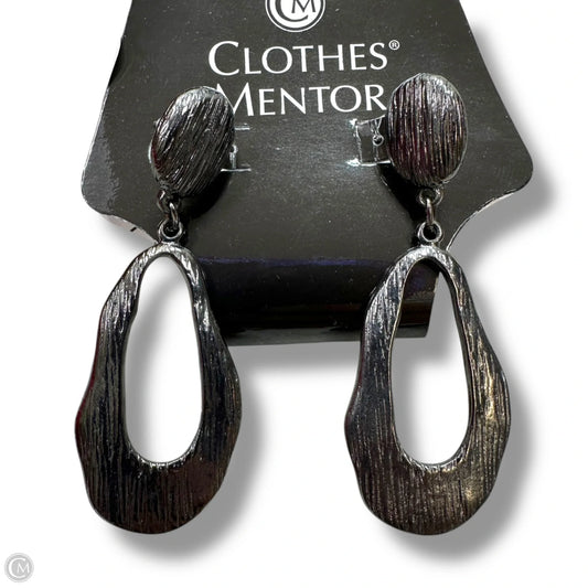 Earrings Dangle/drop By Clothes Mentor