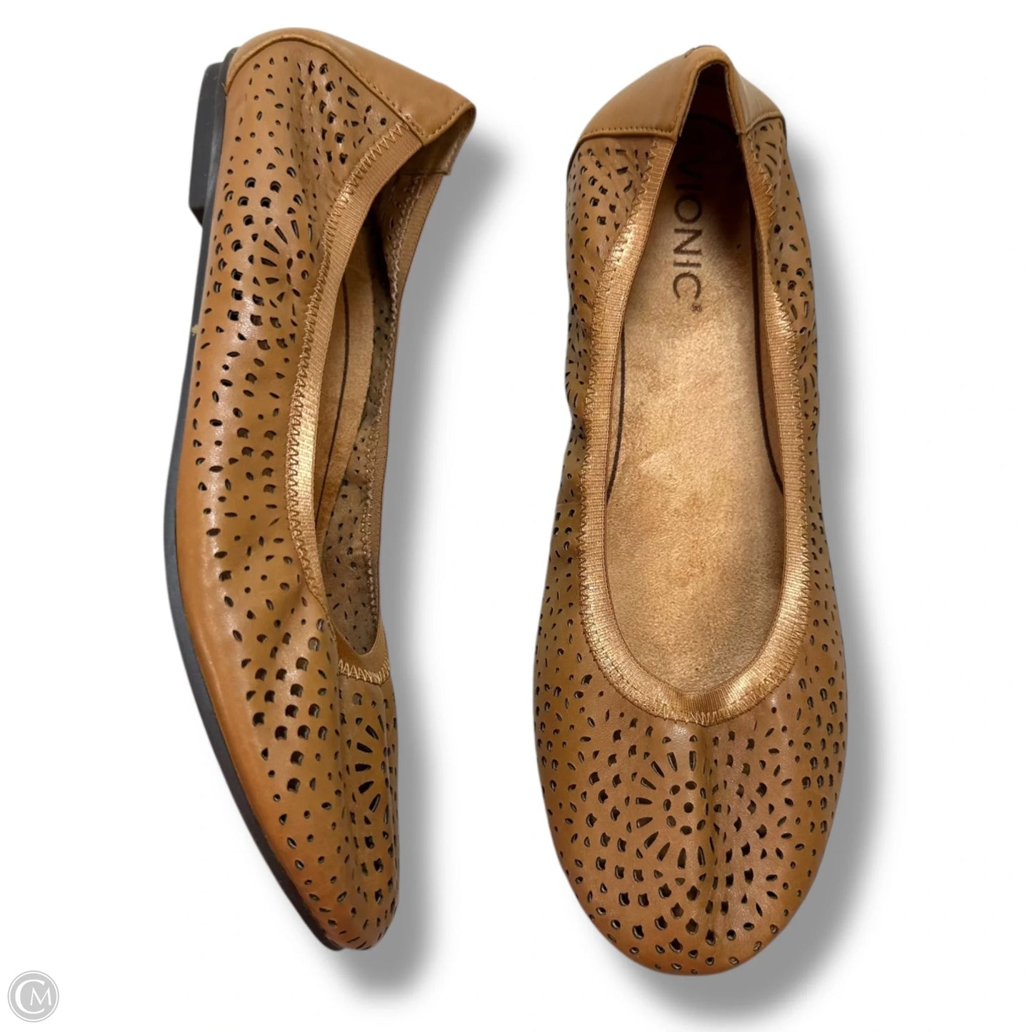 Shoes Flats By Vionic In Brown, Size: 9