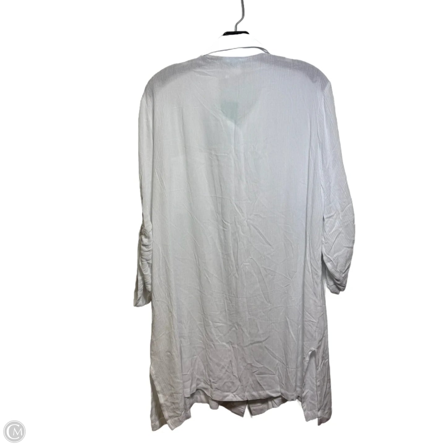Top Long Sleeve Basic By Clothes Mentor In White, Size: L