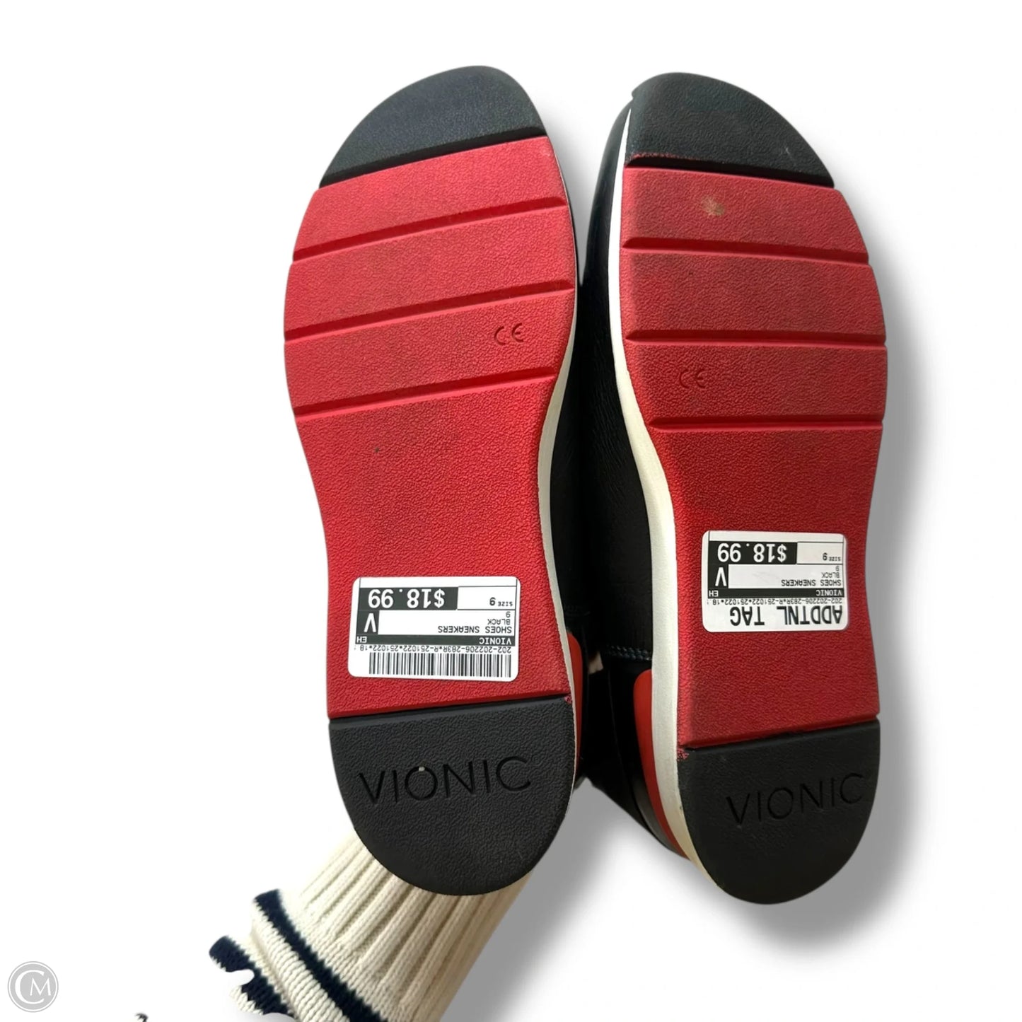 Shoes Sneakers By Vionic In Black, Size: 9