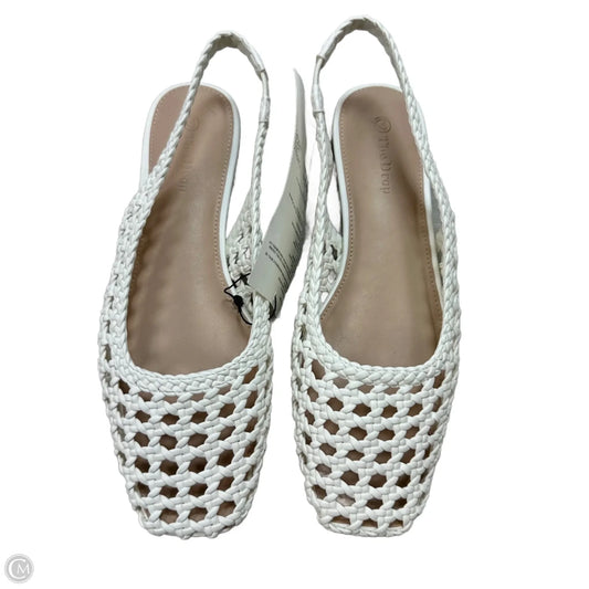 Sandals Flats By The Drop In White, Size: 9