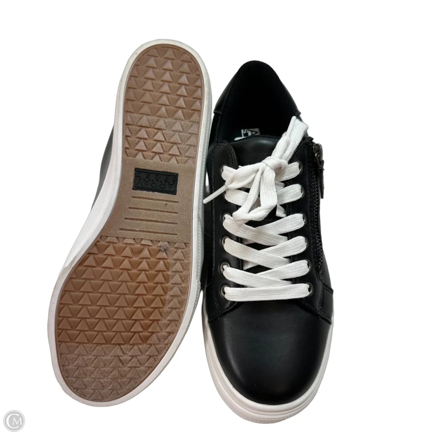 Shoes Sneakers By Clothes Mentor In Black, Size: 7