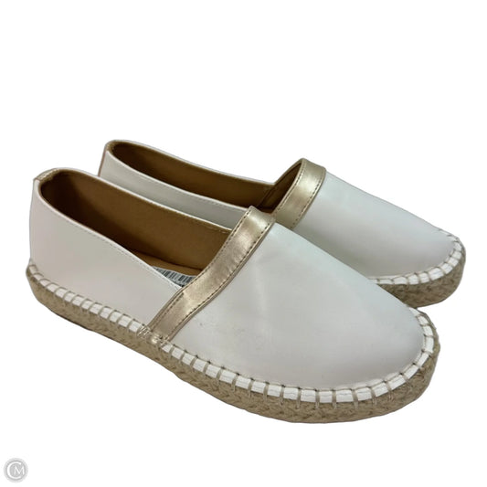 Shoes Flats By Michelle Mcdowell In White, Size: 8