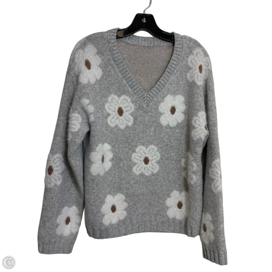Sweater By Clothes Mentor In Grey, Size: S