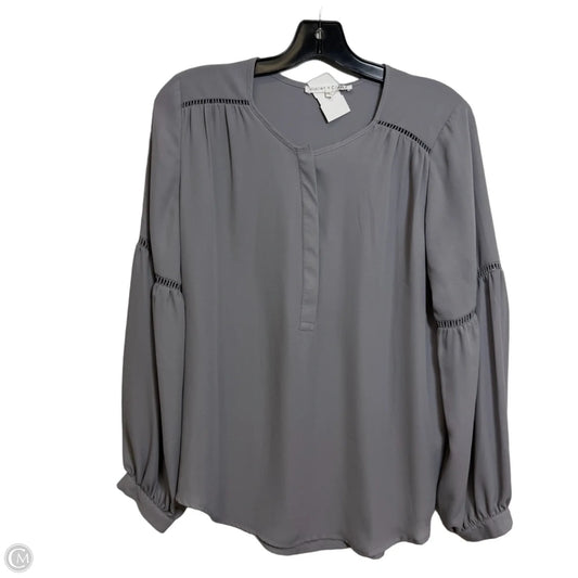 Top Long Sleeve By Violet And Claire In Grey, Size: M