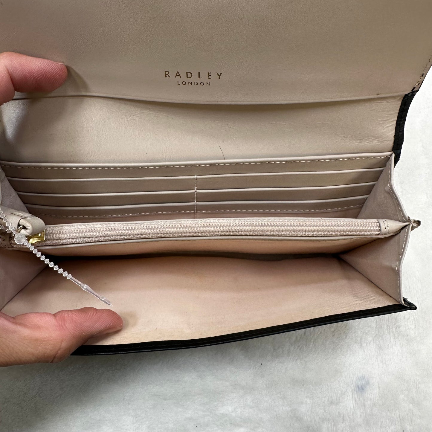 Wallet By Radley London, Size: Small