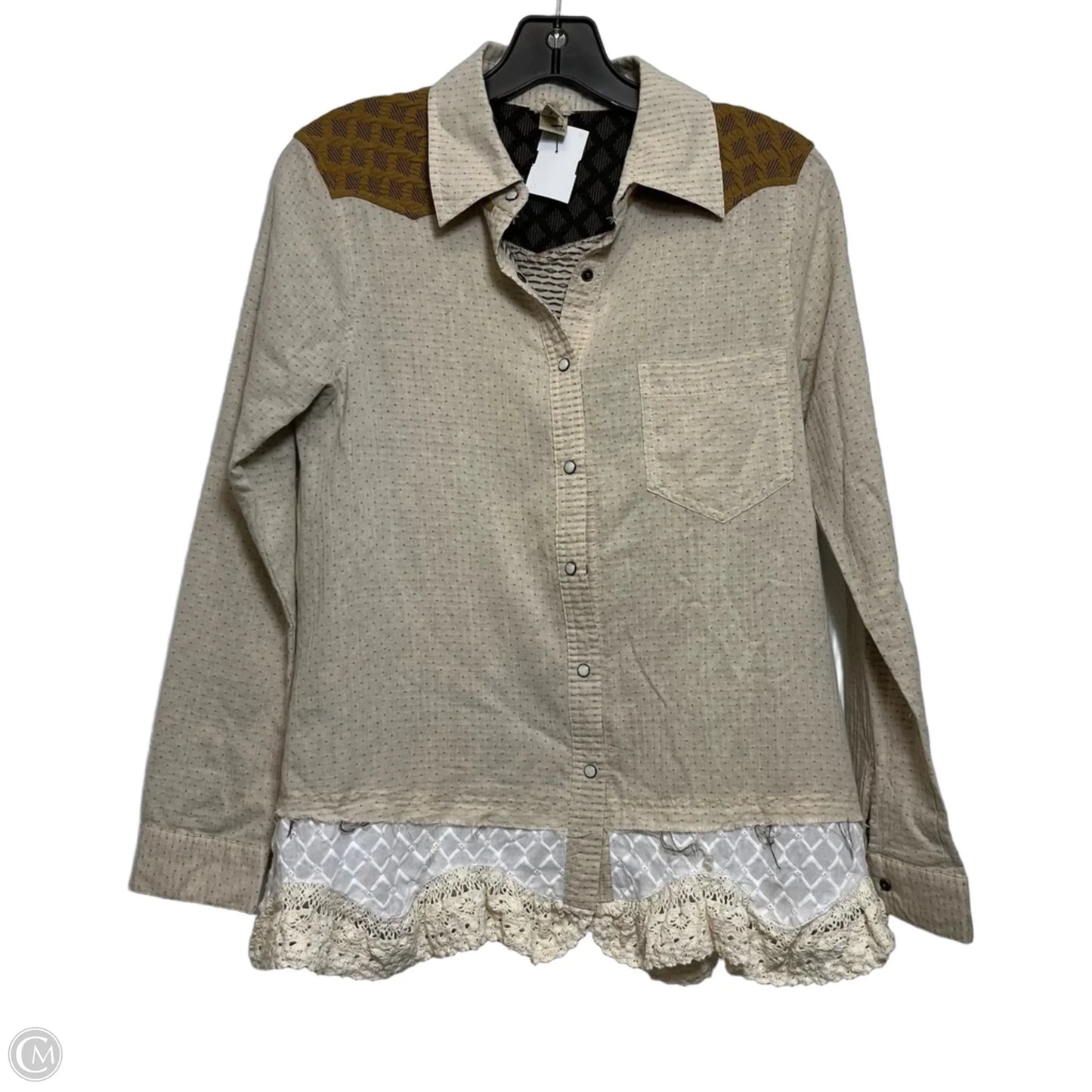 Top Long Sleeve By Clothes Mentor In Beige, Size: Xs
