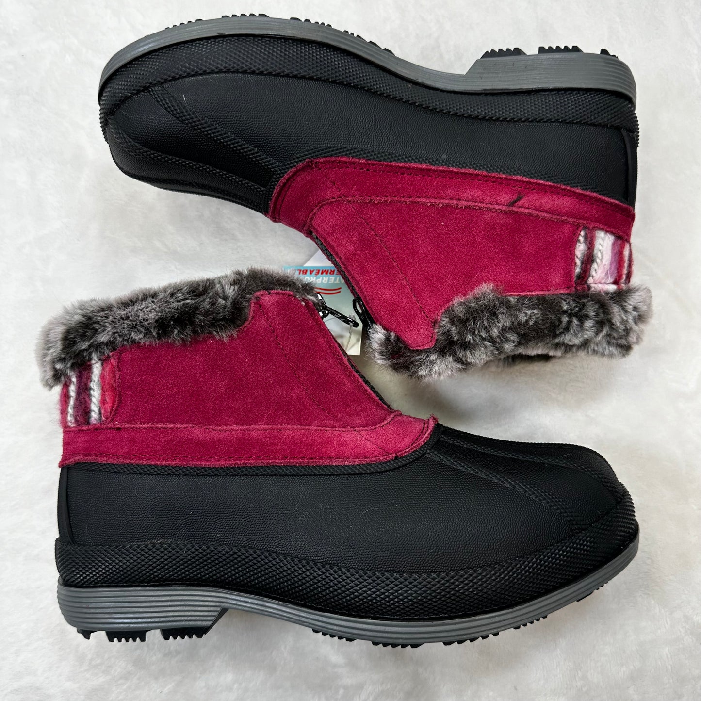 Boots Snow By PROPET In Wine, Size: 6.5