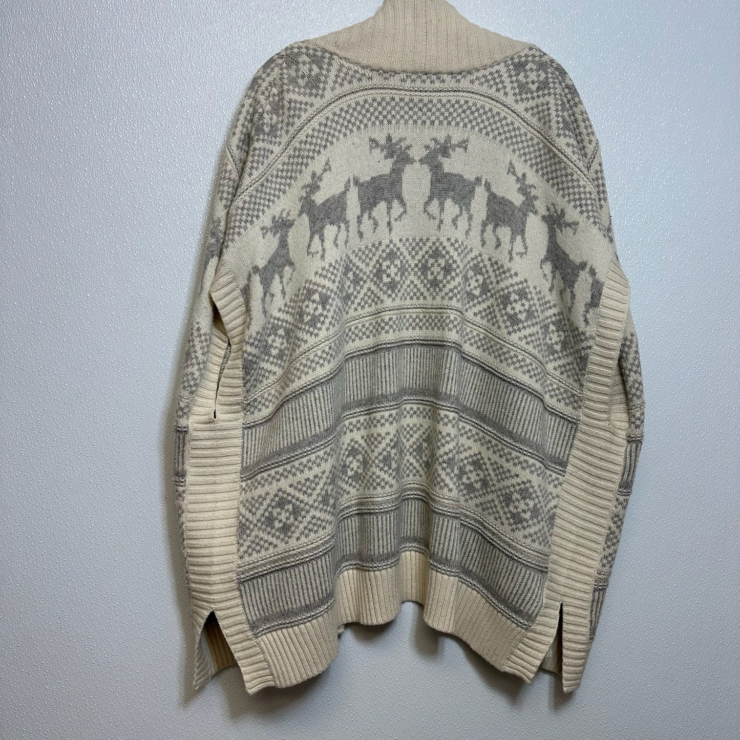 Sweater Cardigan By Eddie Bauer  Size: M