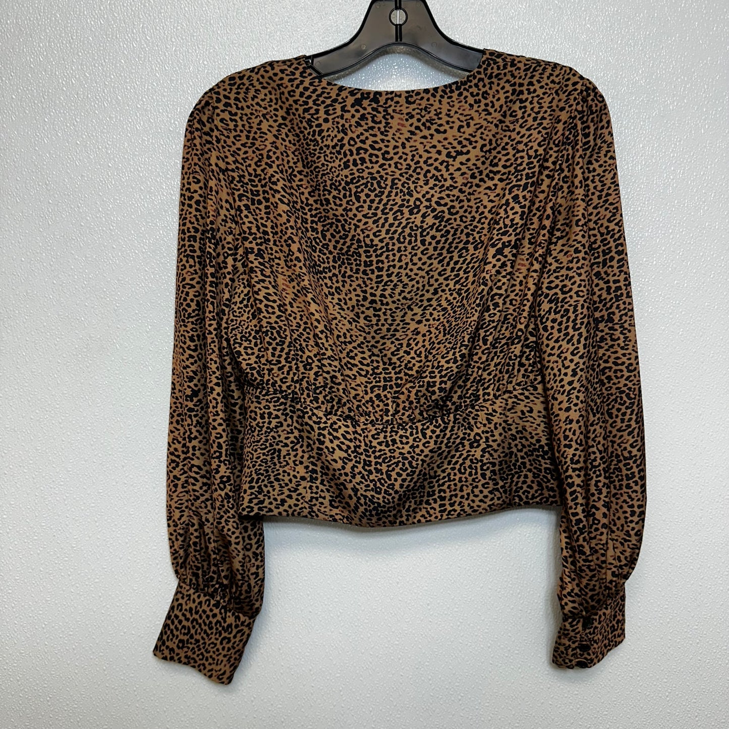 Top Long Sleeve By Clothes Mentor In Animal Print, Size: S