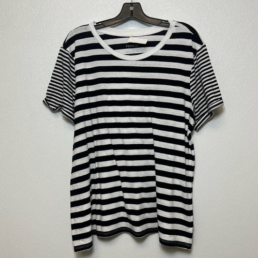 Striped Top Short Sleeve Basic Torrid, Size 2x