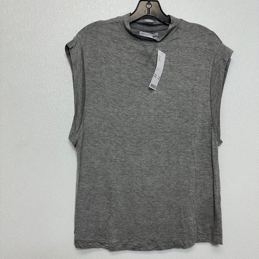 Top Sleeveless Basic By Urban Outfitters  Size: S