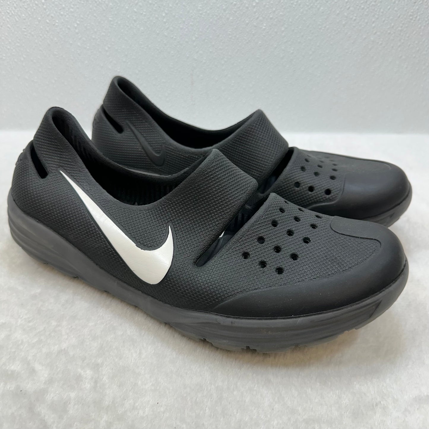 Sandals Flip Flops By Nike  Size: 12