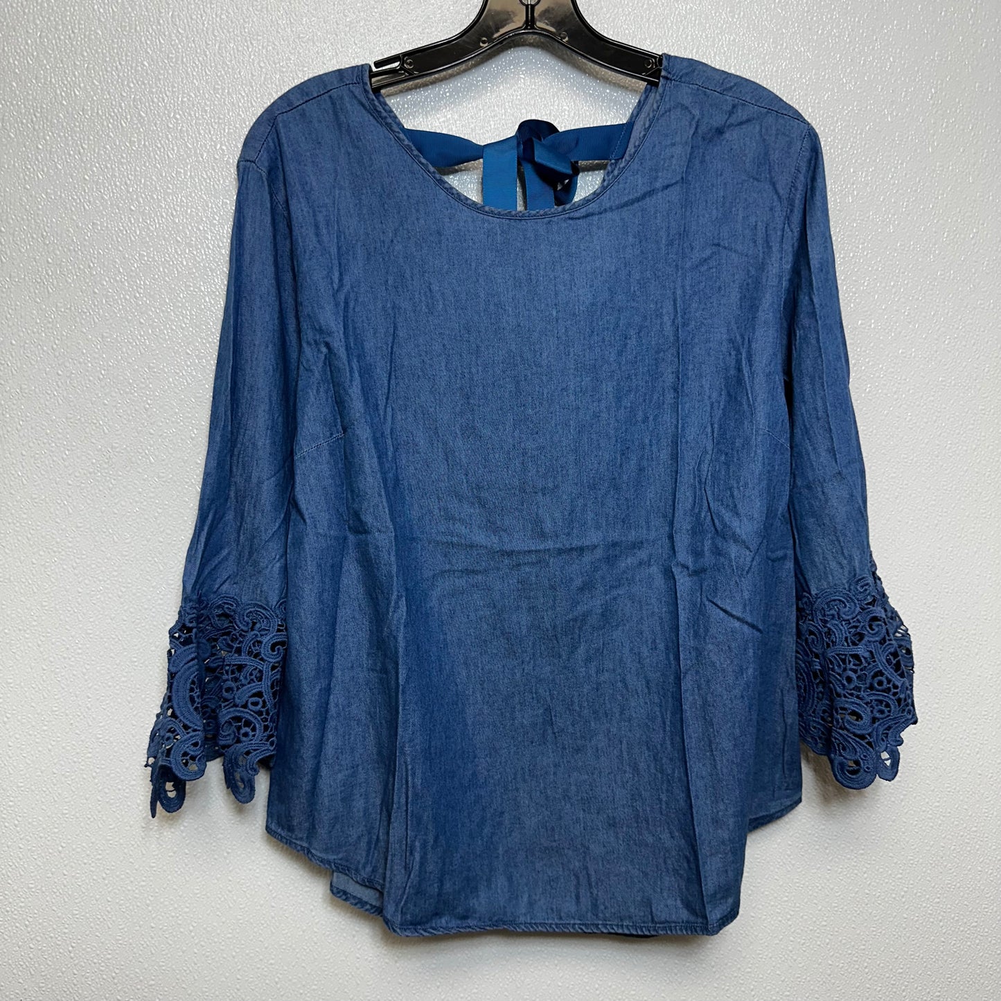 Top Long Sleeve By Clothes Mentor In Denim, Size: 12petite