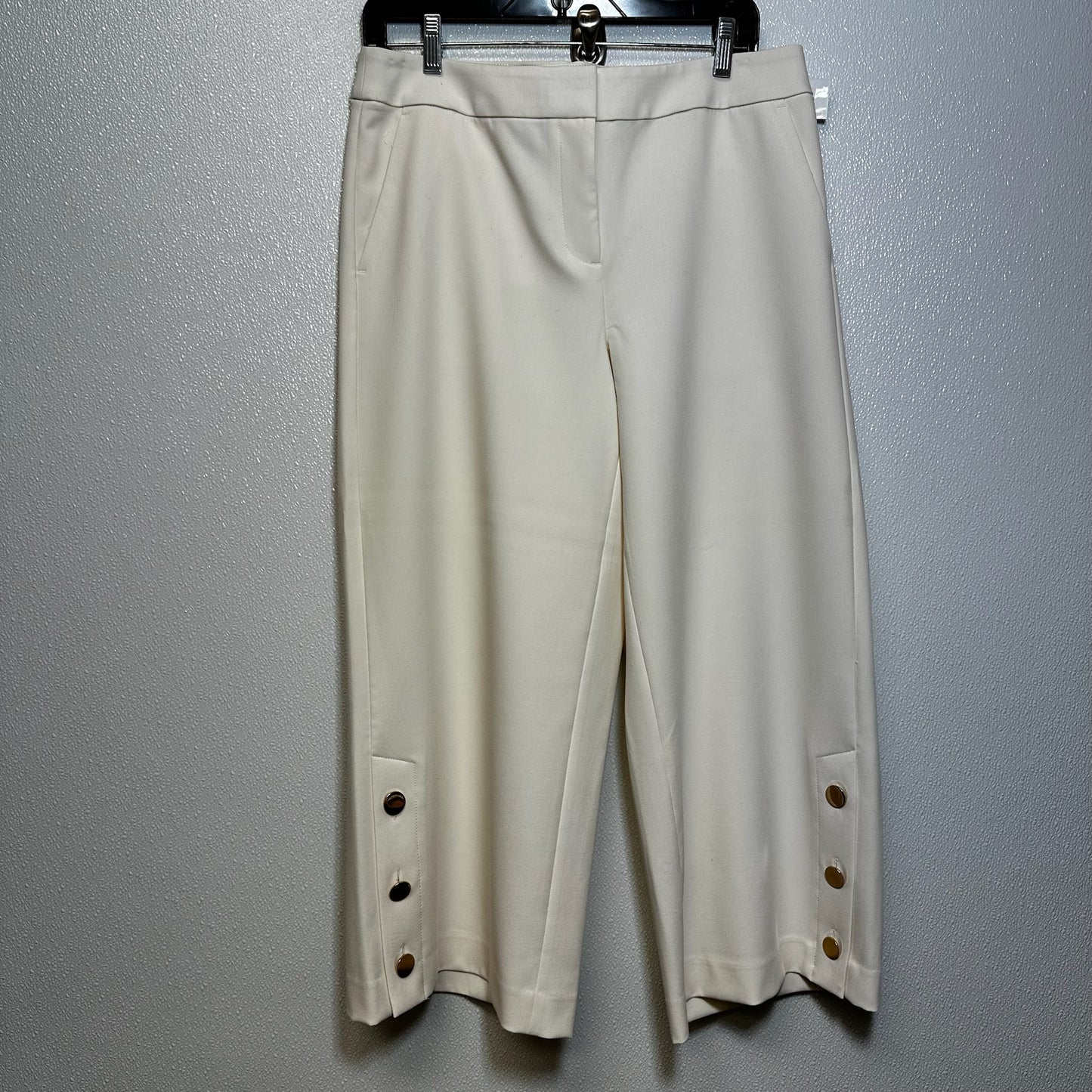 Ivory Pants Cropped Loft O, Size 6