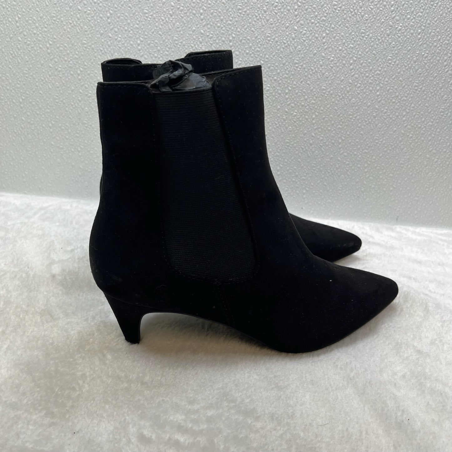 Boots Ankle Heels By Cmf  Size: 6.5