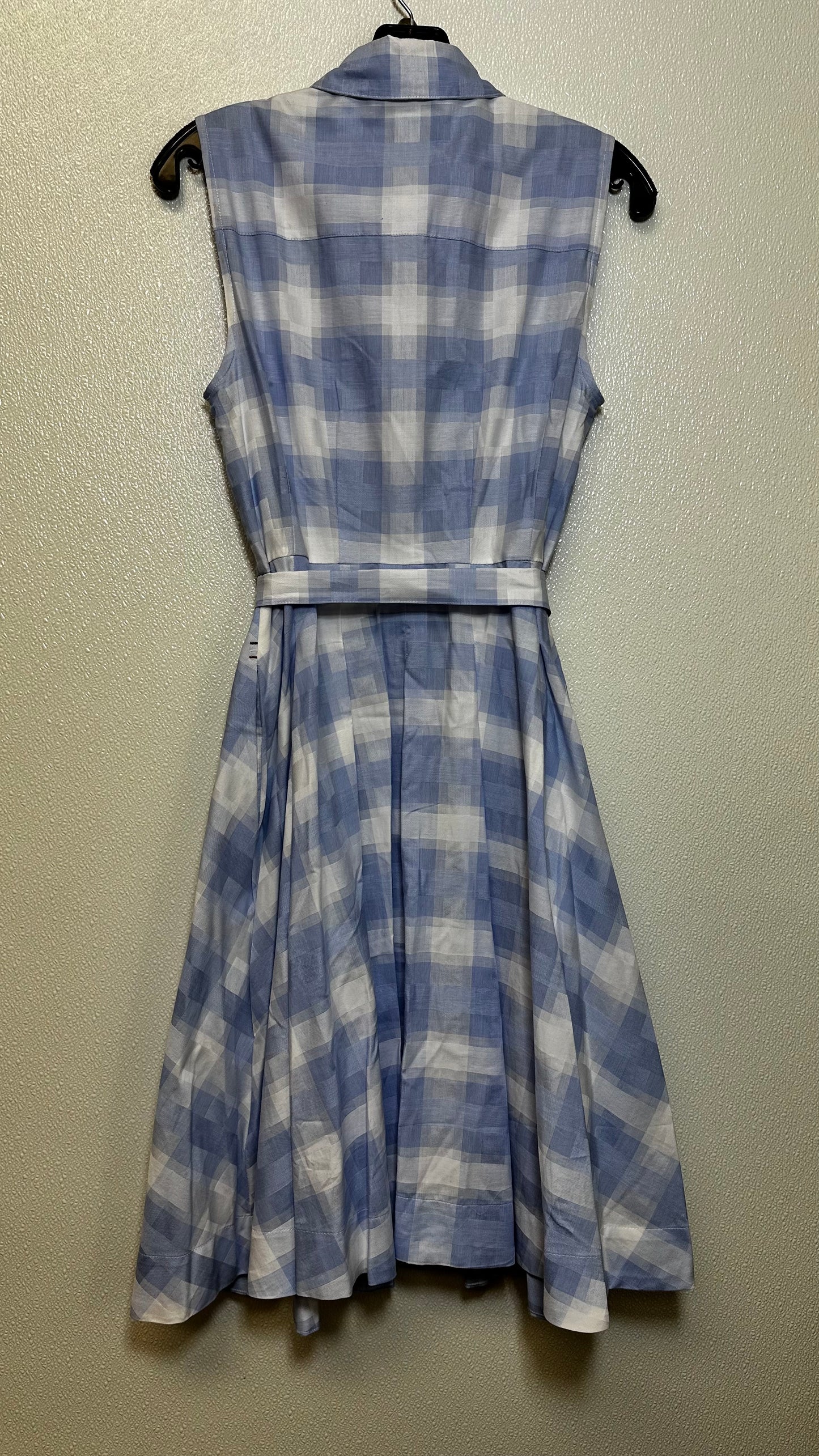 Light Blue Dress Casual Short Tommy Hilfiger O, Size 2