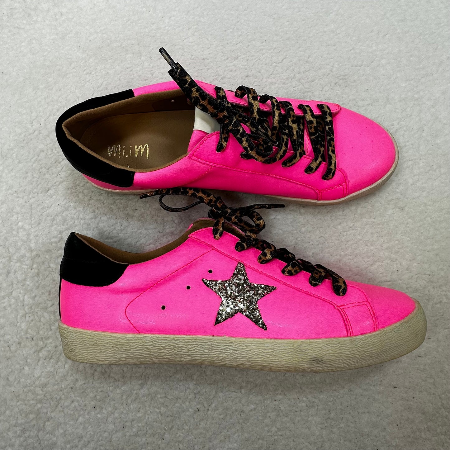 Hot Pink Shoes Sneakers Mi.iM, Size 9