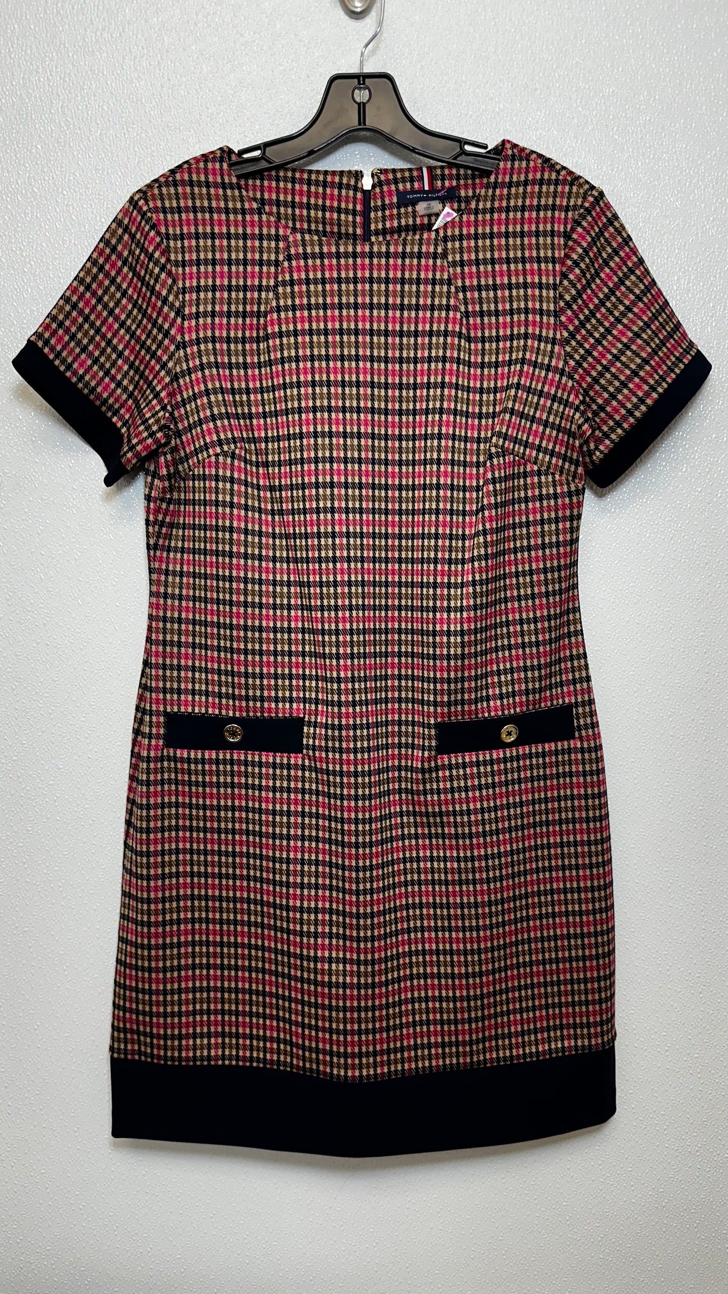 Dress Casual Short By Tommy Hilfiger O In Plaid, Size: 10