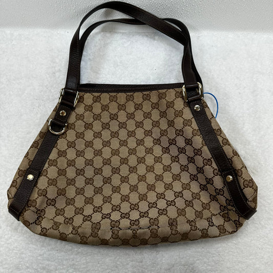 Handbag Designer By Gucci, Size: Medium