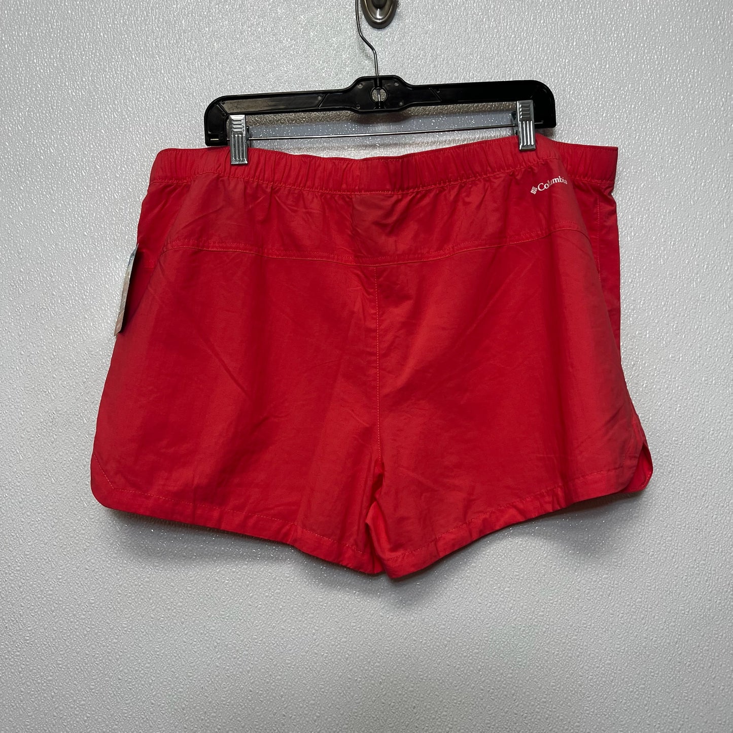 Athletic Shorts By Columbia In Coral, Size: Xl