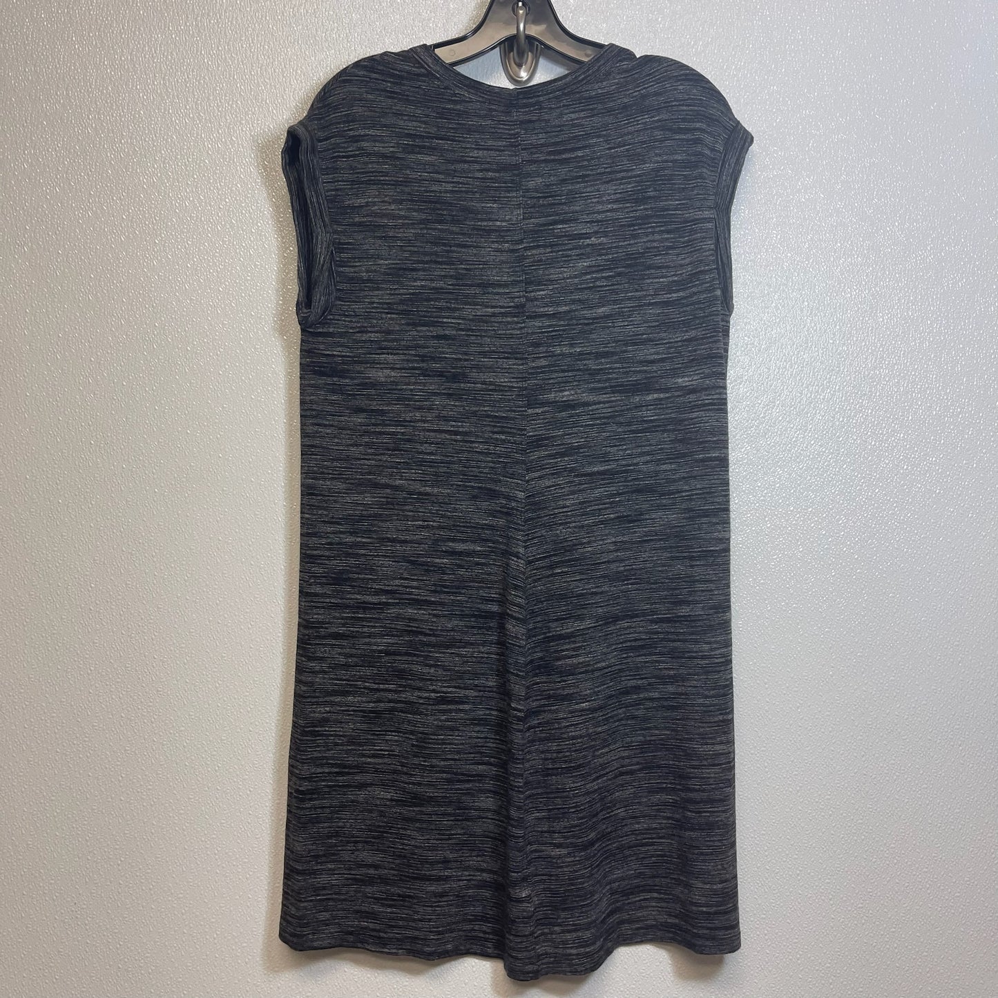 Dress Casual Short By Cloth And Stone In Charcoal, Size: Mp