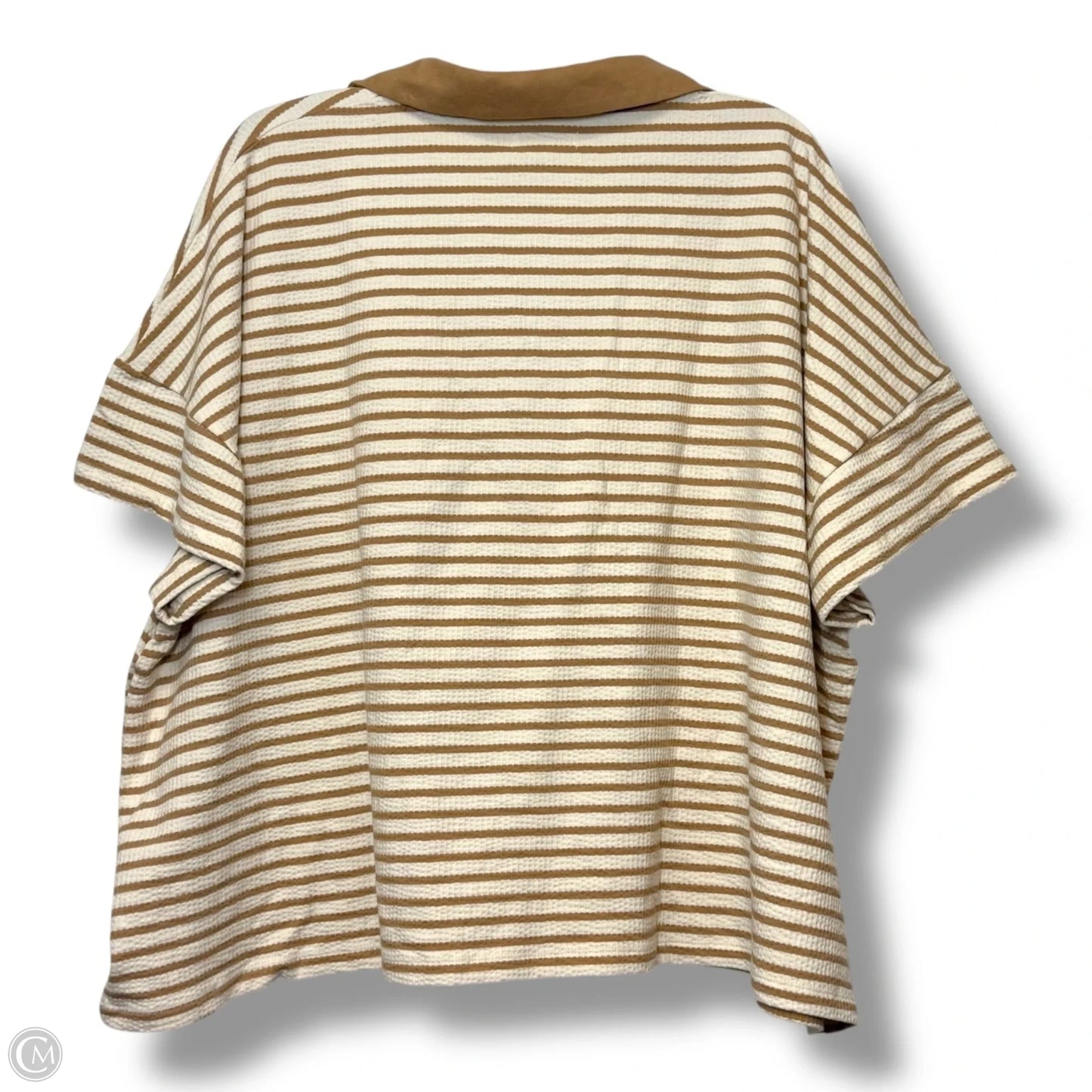 Top Short Sleeve By Maurices In Striped Pattern, Size: 3x