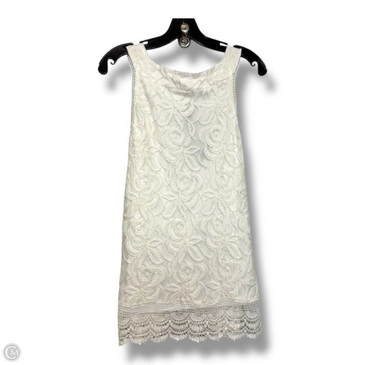 Top Sleeveless By Clothes Mentor In White, Size: L