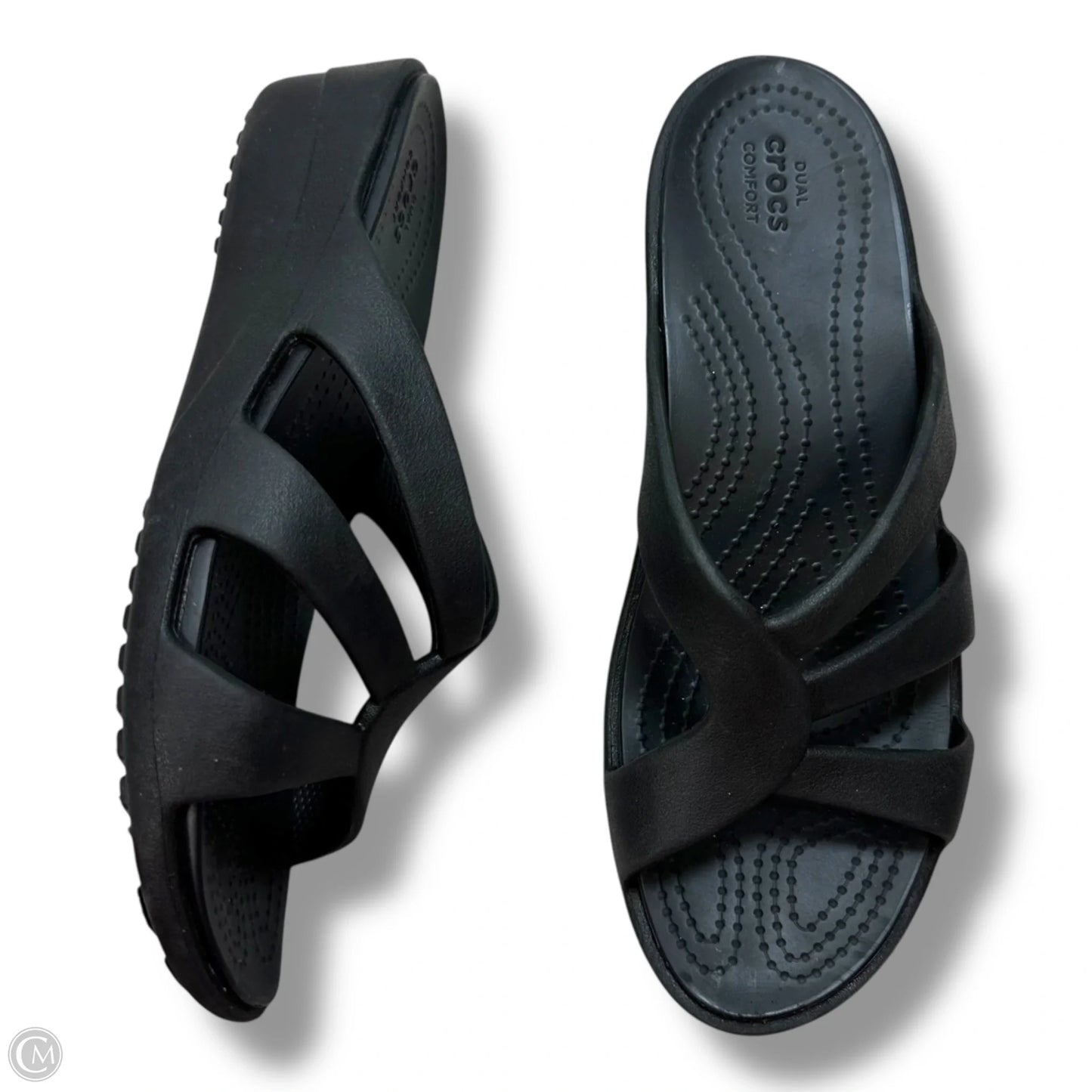 Sandals Flats By Crocs In Black, Size: 9
