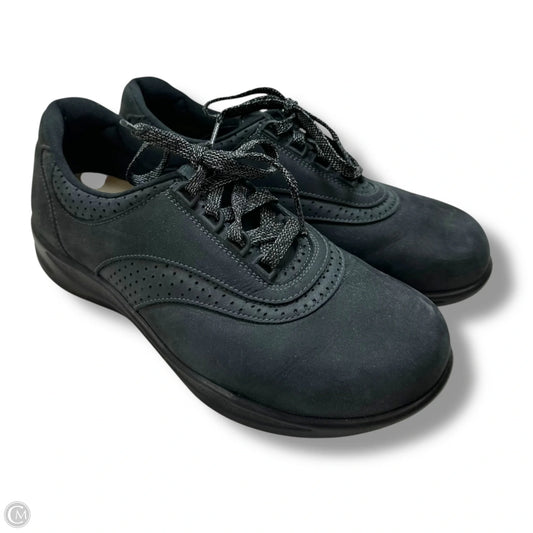 Shoes Flats By Sas In Black, Size: 9 wide