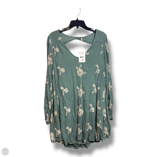Dress Casual Short By Free People In Green, Size: M