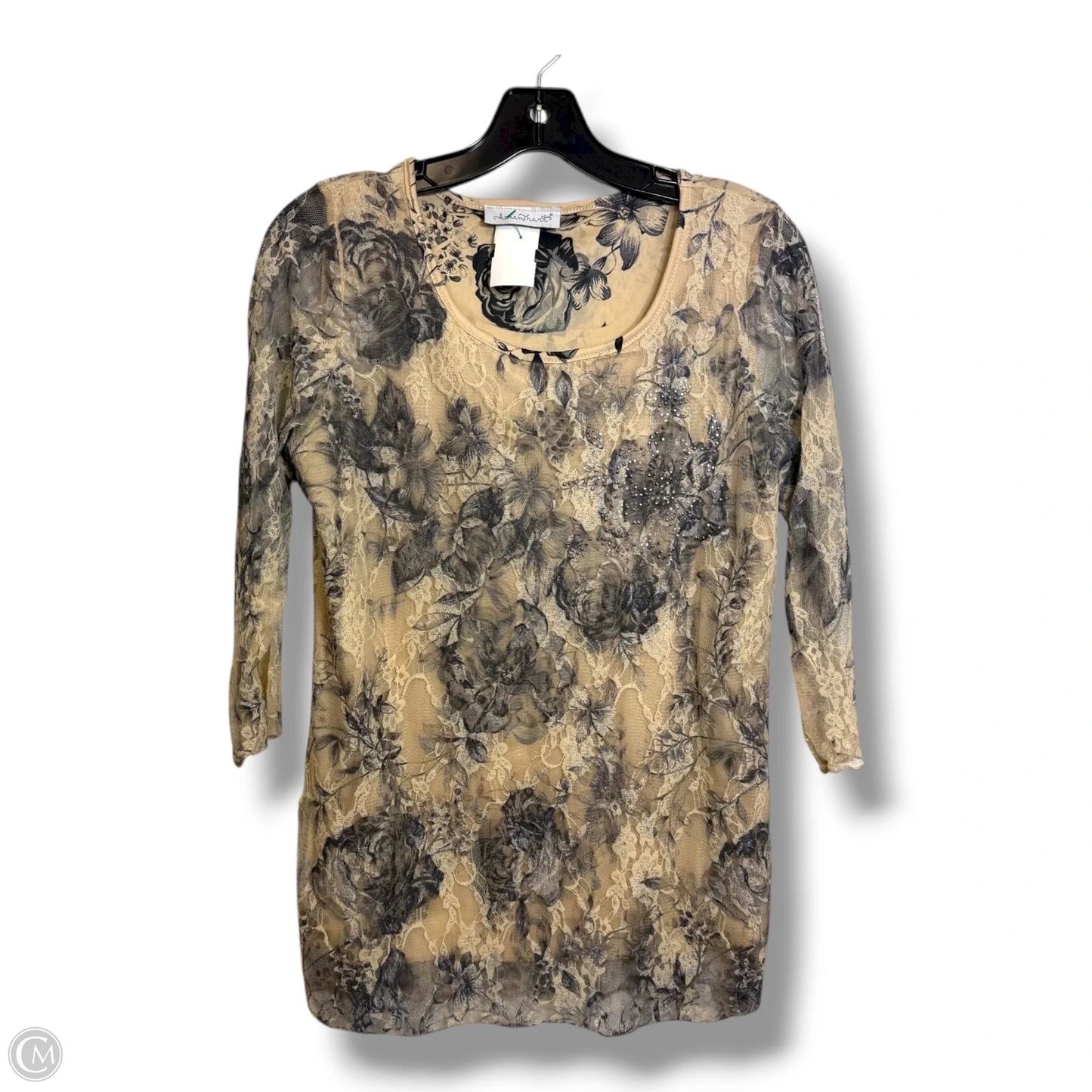 Top Short Sleeve By Clothes Mentor In Ivory, Size: M