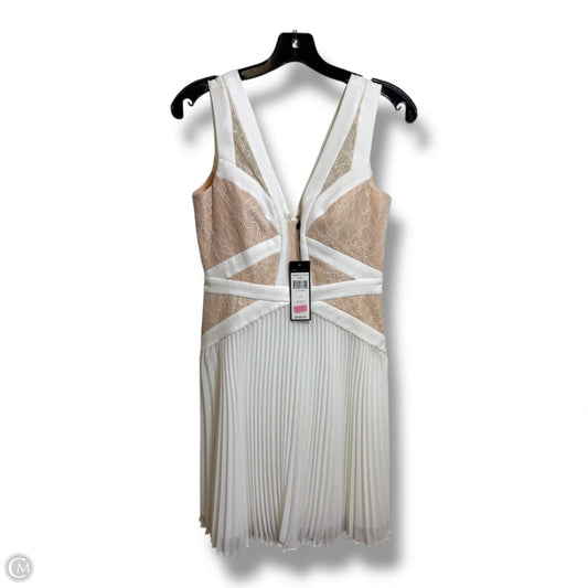 Dress Party Short By Bcbgmaxazria In White, Size: 4