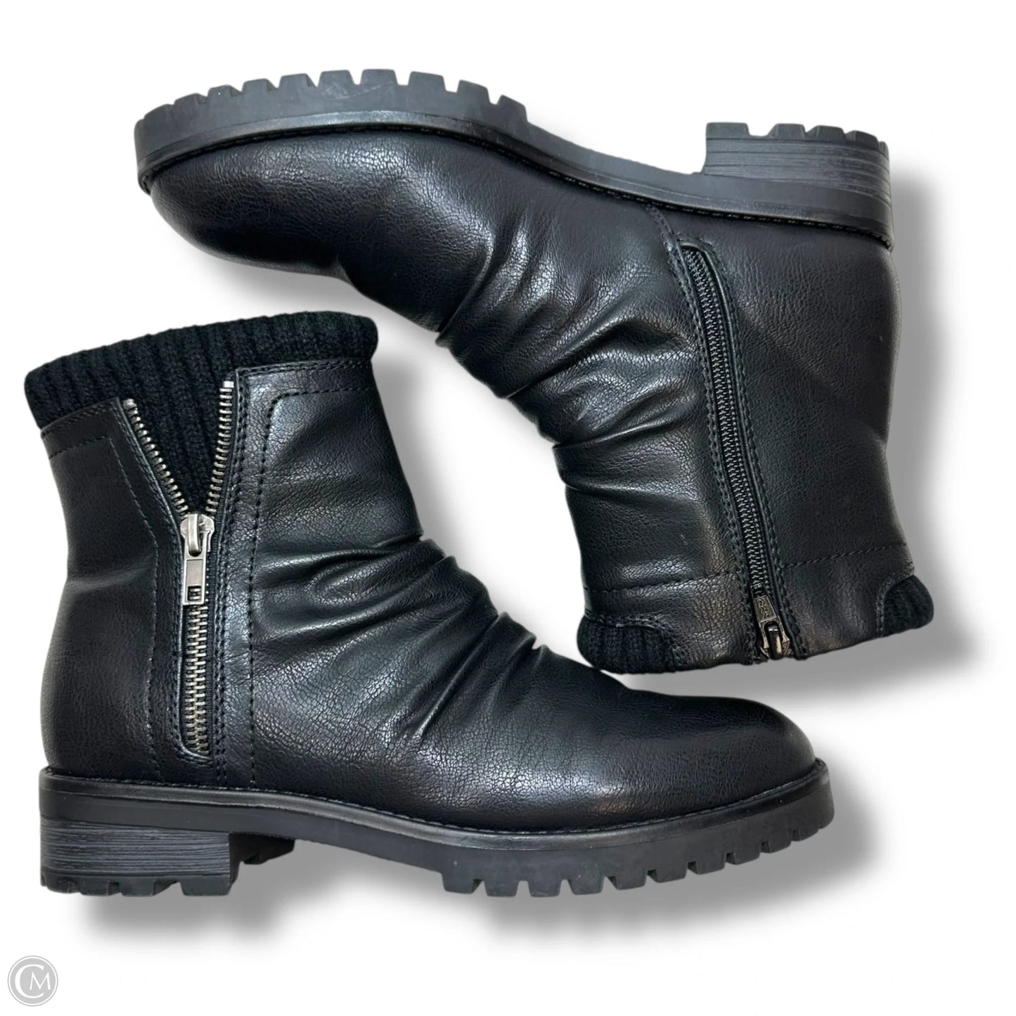 Boots Ankle Flats By Bare Traps In Black, Size: 6.5