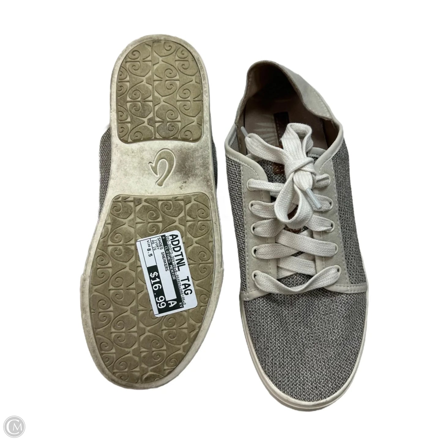 Shoes Sneakers By Clothes Mentor In Ivory, Size: 8.5