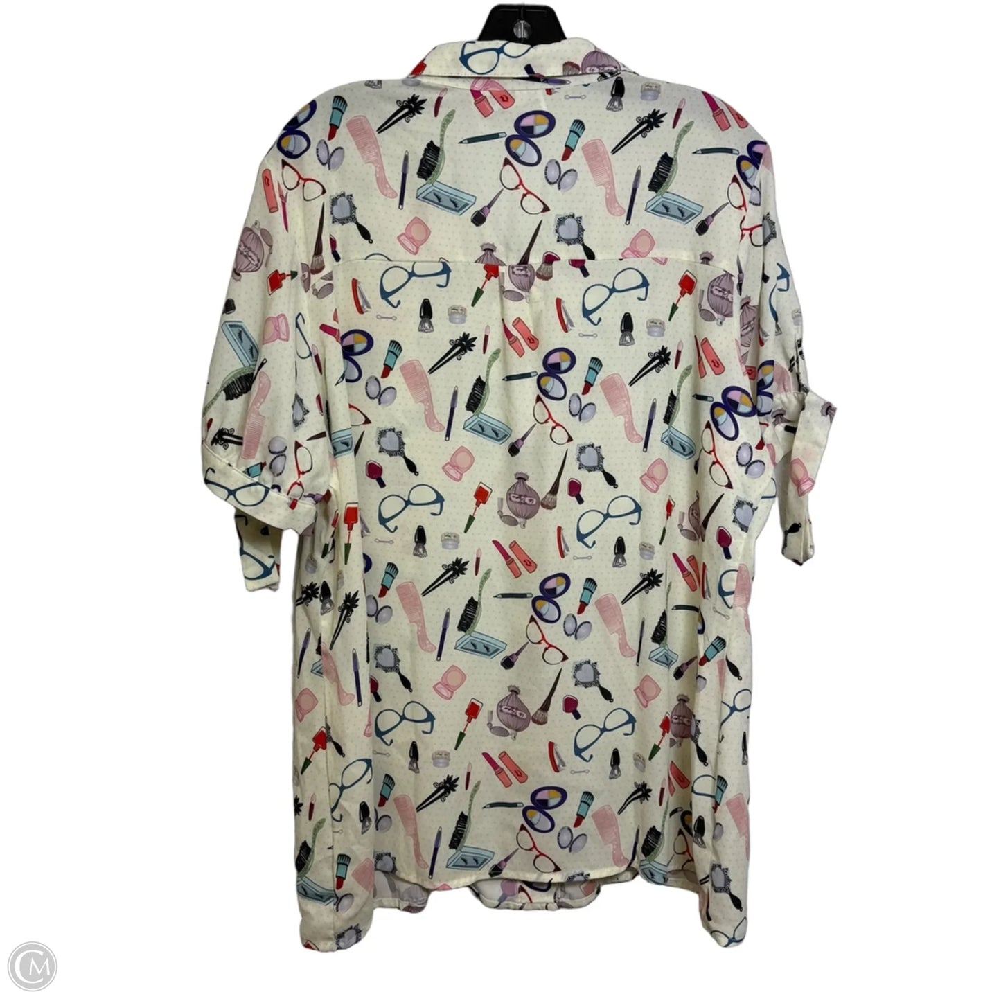 Top short Sleeve By Clothes Mentor In Cream, Size: 4x