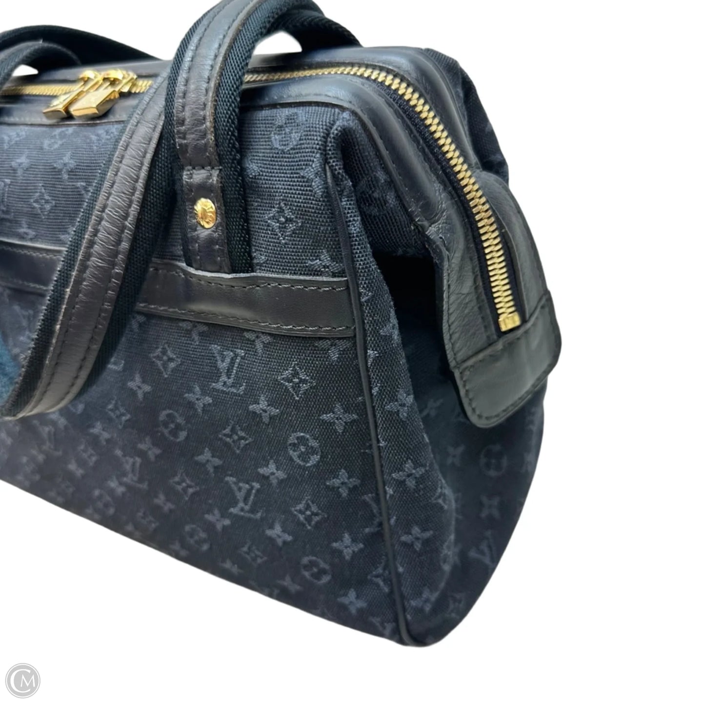 Handbag Luxury Designer By Louis Vuitton, Size: Medium