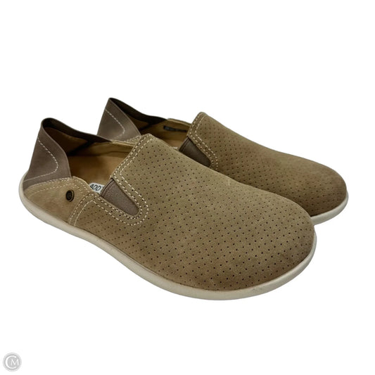 Shoes Flats By Spenco In Tan, Size: 7.5